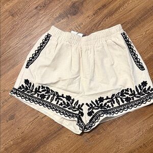 AKIRA Cream and Black Embroidered High Waist Shorts